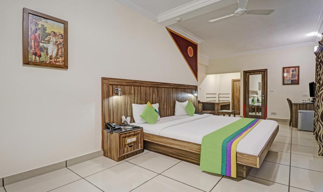 Treebo Trend Komfort Suites Yadavgiri Mysore Eksteriør bilde
