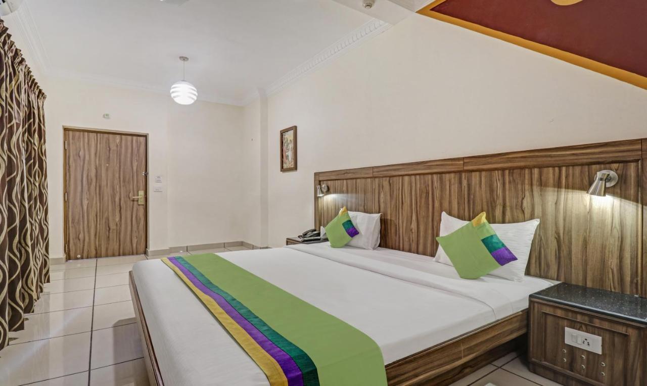 Treebo Trend Komfort Suites Yadavgiri Mysore Eksteriør bilde