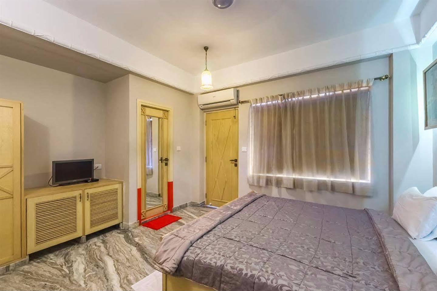 Treebo Trend Komfort Suites Yadavgiri Mysore Eksteriør bilde