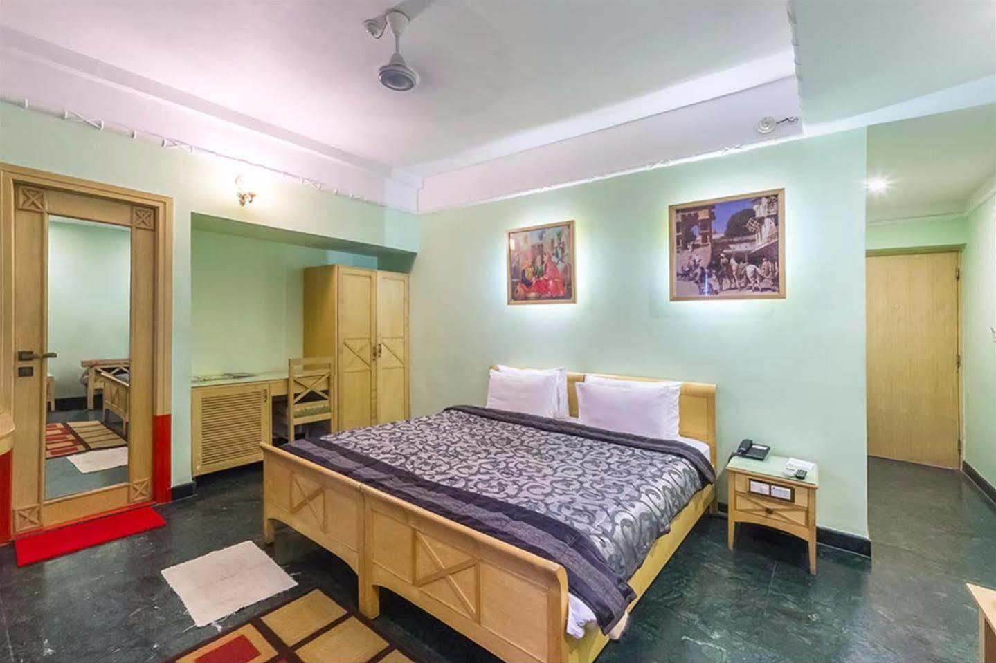 Treebo Trend Komfort Suites Yadavgiri Mysore Eksteriør bilde