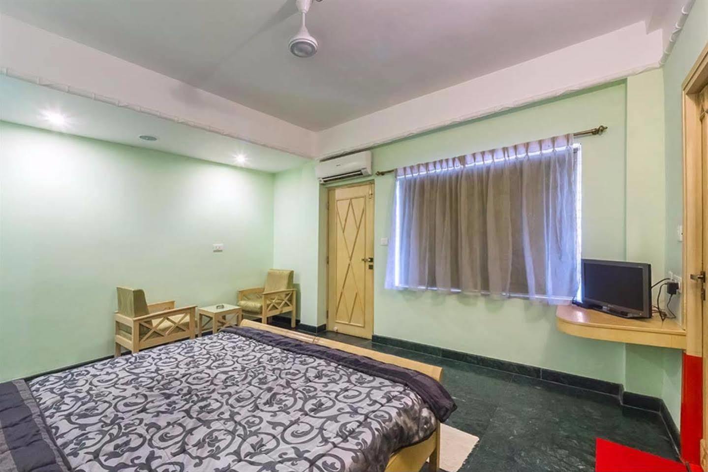 Treebo Trend Komfort Suites Yadavgiri Mysore Eksteriør bilde